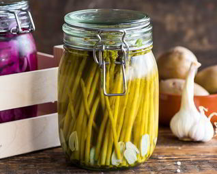Маринованная спаржа