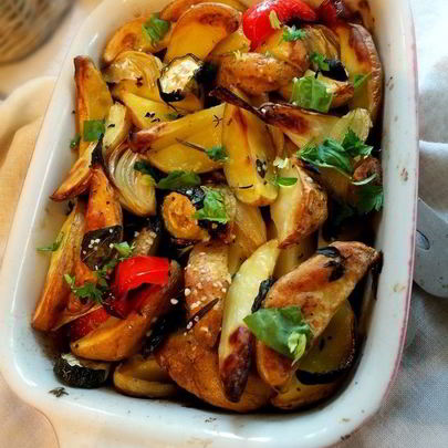 Маринованный картофель с овощами