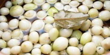 маринованный в уксусе лук на зиму