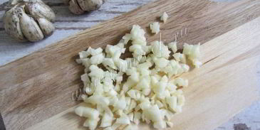 маринованные баклажаны с морковью и зеленью