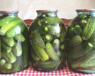 Маринованные хрустящие огурцы в банках