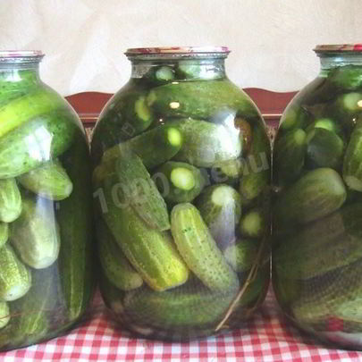 Маринованные хрустящие огурцы в банках