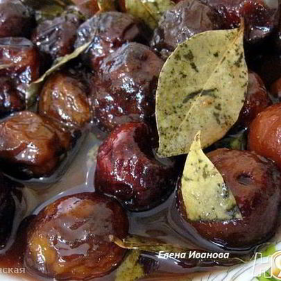 Маринованные сливы