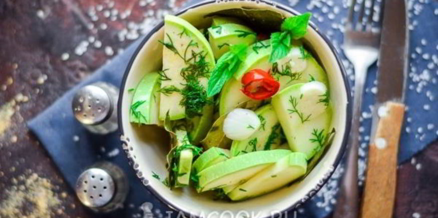 Рецепт острых маринованных кабачков