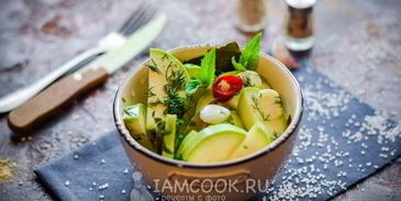 острые маринованные кабачки