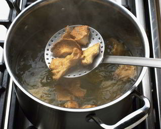 Способы маринования груздей на зиму