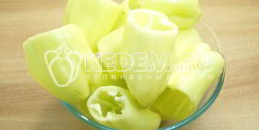 перцы фаршированные овощами на зиму пальчики оближешь