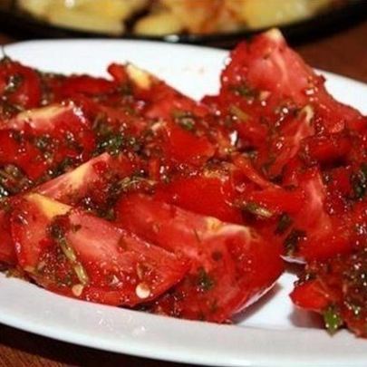 Помидоры по-корейски с перцем чили