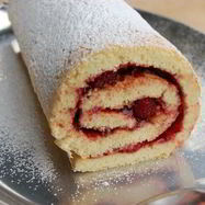 Рецепт Бисквитного рулета с повидлом