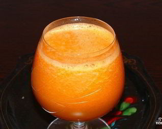 Сок из тыквы и моркови на зиму