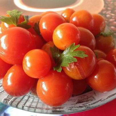 Быстрые малосольные помидоры