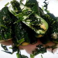 Рецепт Малосольных огурцов в минералке