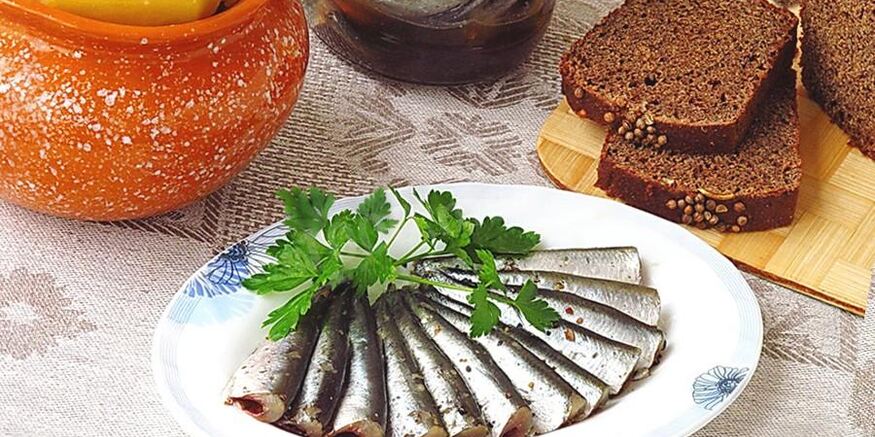 Рецепт салаки пряного посола