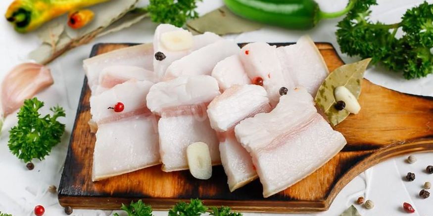 Рецепт сала в банке в рассоле с чесноком