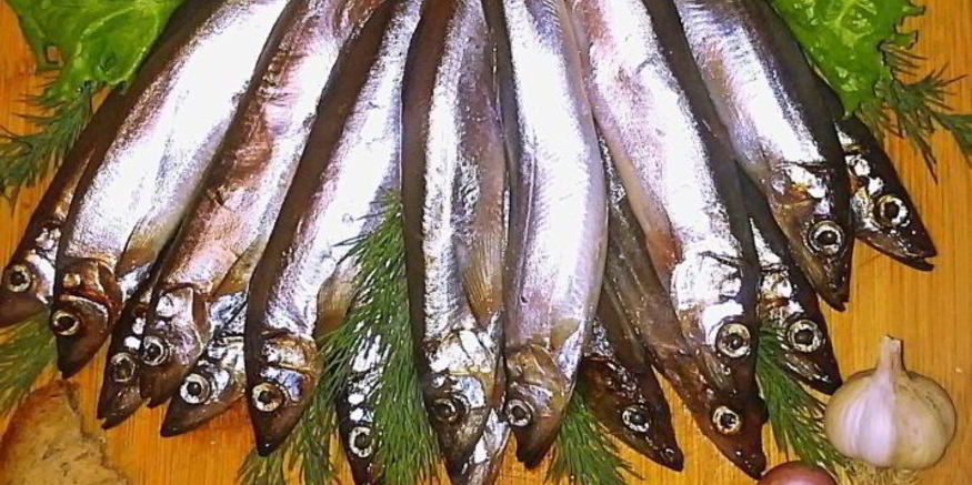 Рецепт соленой мойвы с чесночком