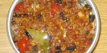 соленая сельдь под соусом