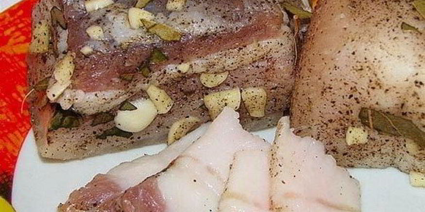 Рецепт соленого сала с мясной прослойкой в рассоле