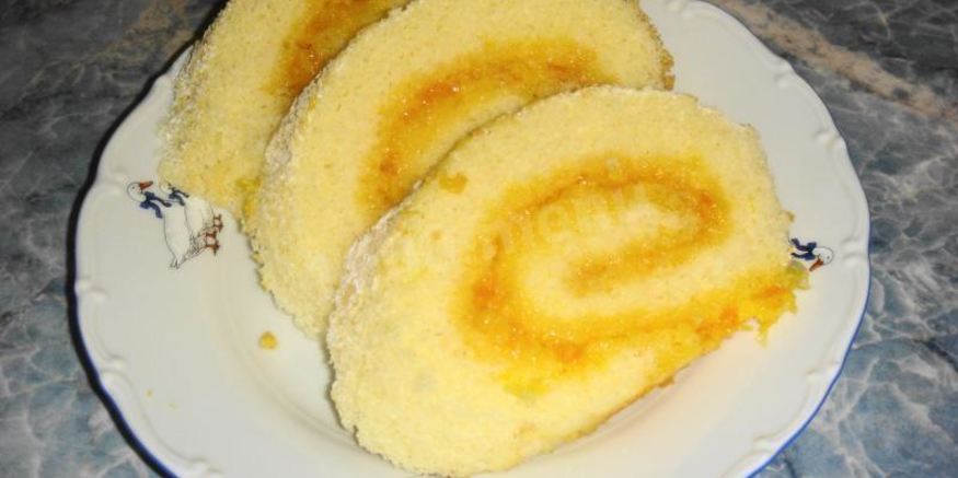 Рецепт бисквитного рулета с вареньем