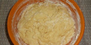 булочки с вареньем дрожжевые