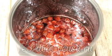 клубничное варенье в мультиварке