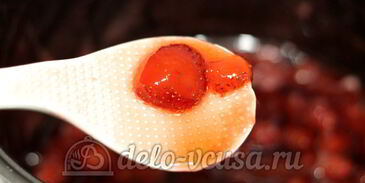 клубничное варенье в мультиварке