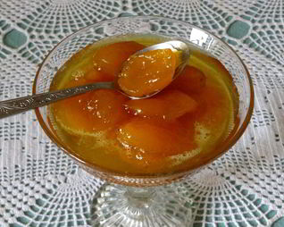 Простое варенье из абрикосов без косточек