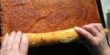 рулет с вареньем