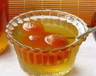 Варенье из абрикосов с косточками