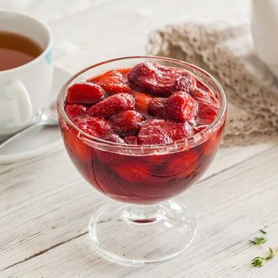 Варенье-пятиминутка из замороженной клубники