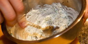 брускетта с лососем и сливочным сыром