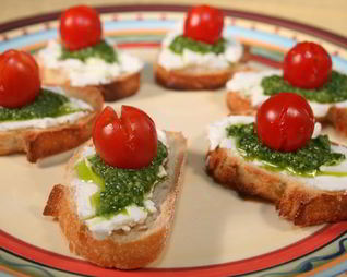 Брускетта с песто