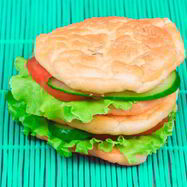 Рецепт Белкового бургера с овощами