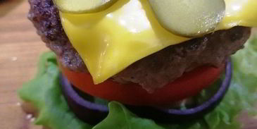 брутальный бургер с говядиной