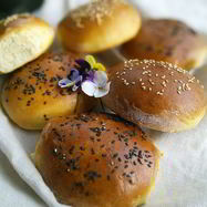 Рецепт Булочек для бургеров и капустный салат