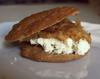 Бургер с корицей