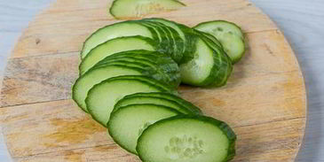 бургер с куриным филе и беконом