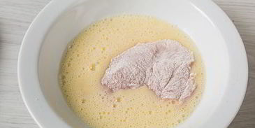 бургер с куриным филе и беконом