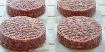 бургеры гриль с морковной начинкой