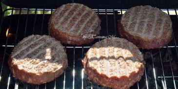 бургеры гриль с морковной начинкой