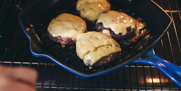 домашние бургеры с котлетой