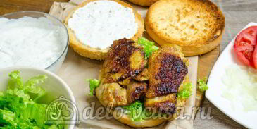 гамбургер с курицей