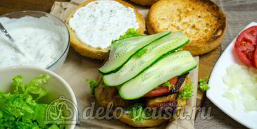 гамбургер с курицей