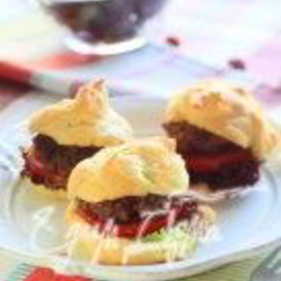 Гамбургер в профитролях