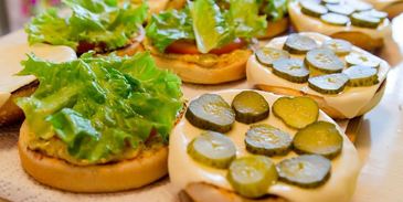 мясной бургер