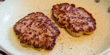 мясной бургер