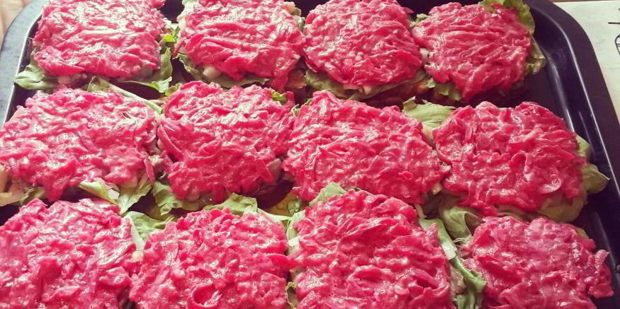 Рецепт бутерброда с селедкой и свеклой