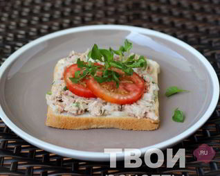Бутерброд с тунцом