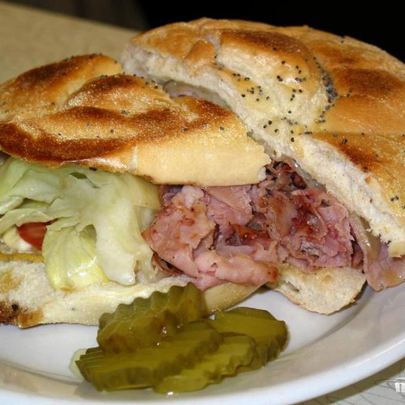 Бутерброд с ветчиной и сыром