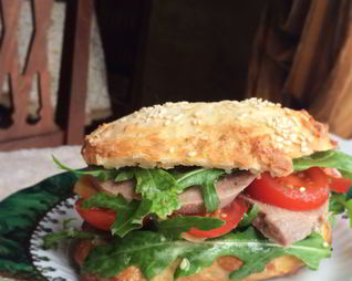 Бутерброды из домашних булочек