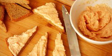 бутерброды с икрой минтая